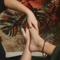 relaxation du corps par les pieds au cocon jarnacais relaxothérapie par Aurélie Rippe relaxothérapeute